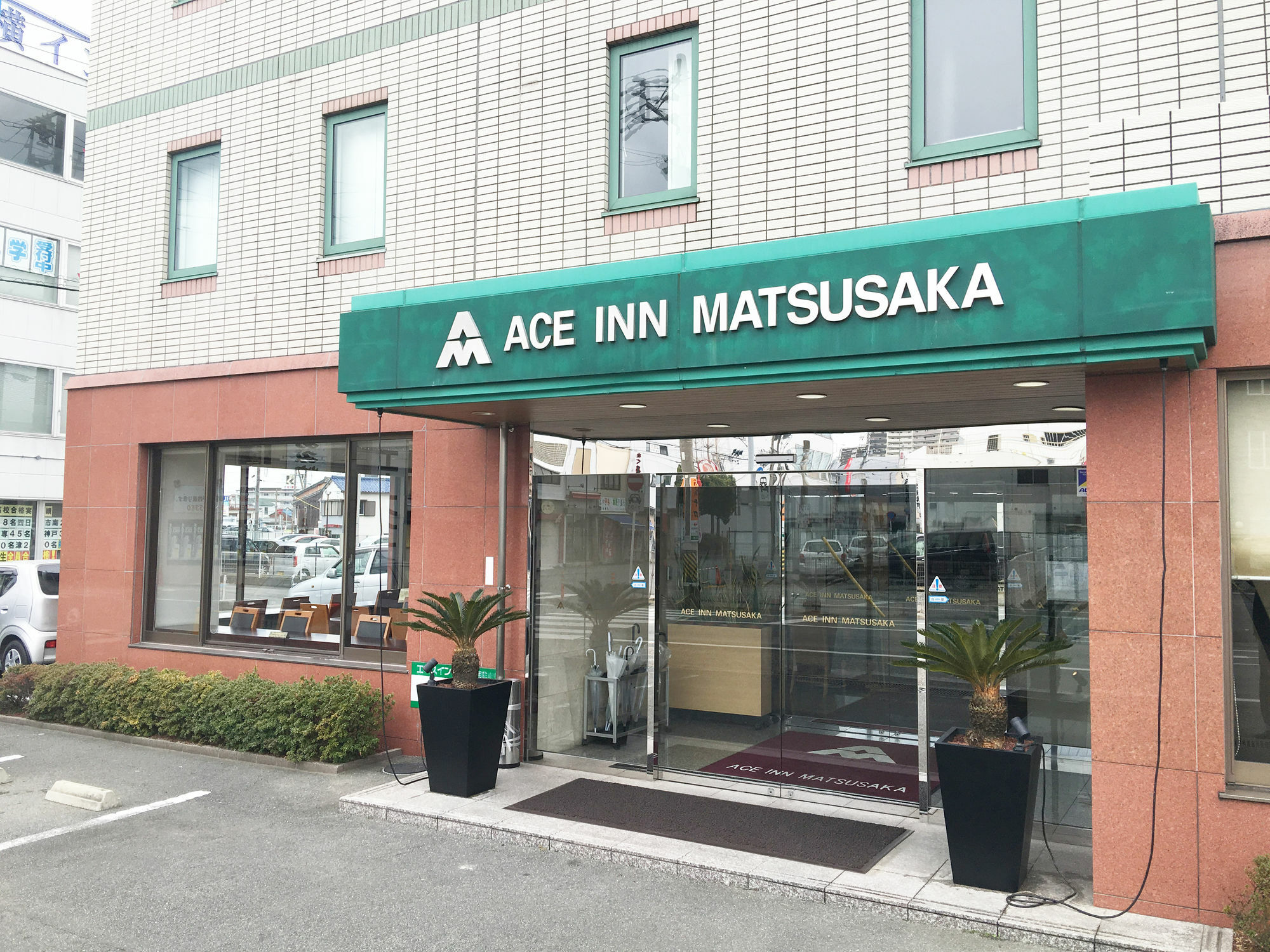 Ace Inn מצוזקה מראה חיצוני תמונה